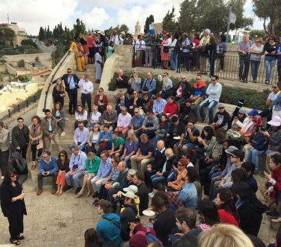 Wanda leading prayer in Jerusalem, 2016